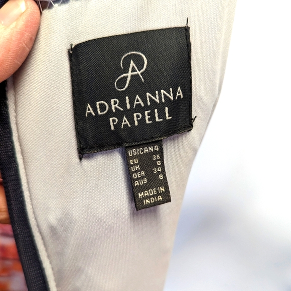 Adriana Papell Gown - Picture 4 of 15